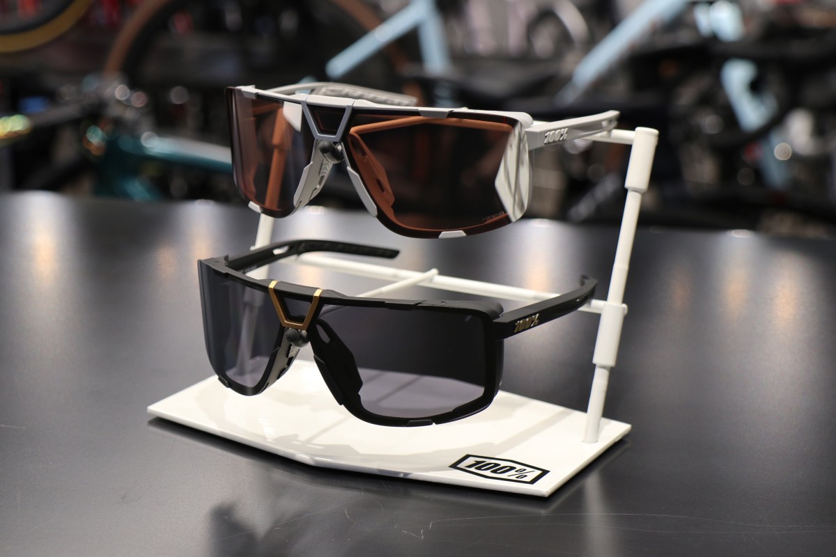 25729円 【人気商品！】 取寄 サングラス 100% Eastcraft Sunglasses matte black smoke lens