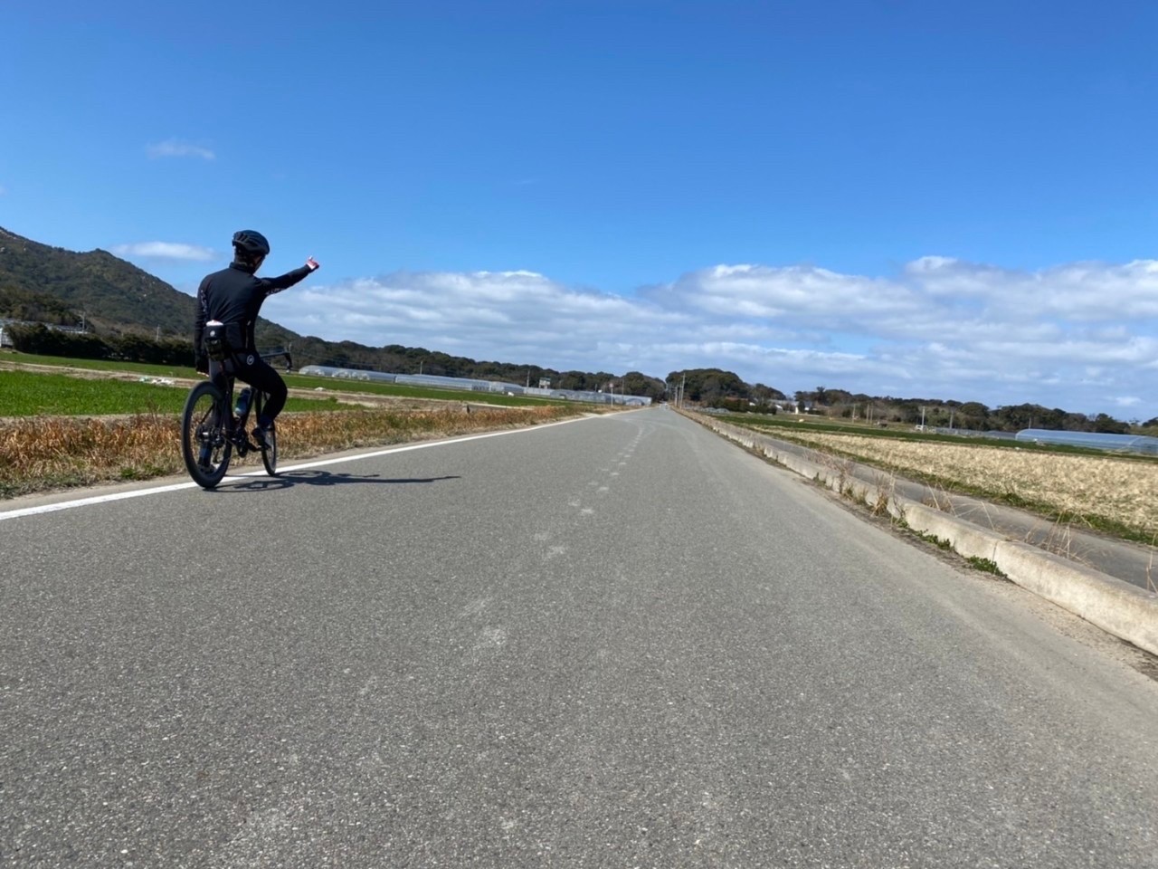 糸島サイクリング 新しくオープンしたカフェに行ってみた